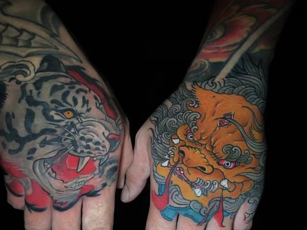 Yi Tattoo 义刺青